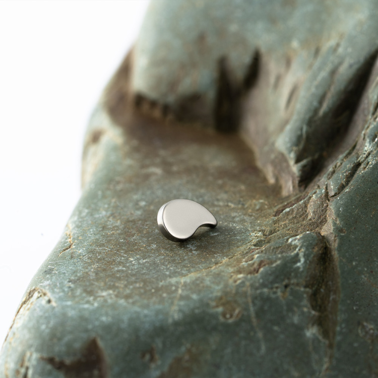 Накрутка Comma Implant Grade 1.6 мм титан