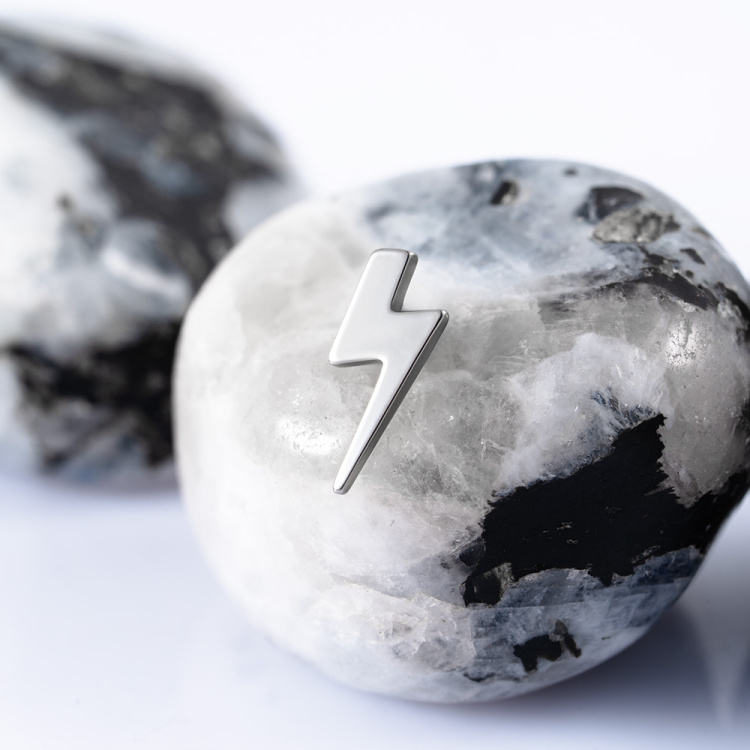 Накрутка Lightning Bolt Implant Grade 1.6 мм титан