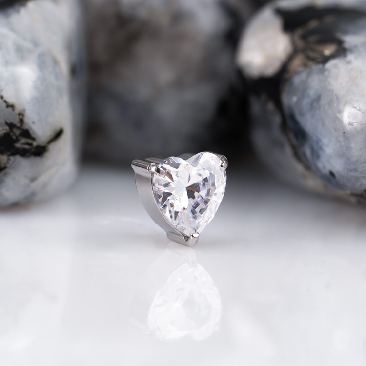 Накрутка Heart CZ Implant Grade 1.2 мм титан