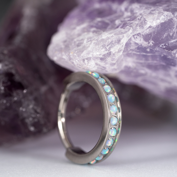 Кольцо-кликер Luxe Opal Implant Grade 1.2 мм титан