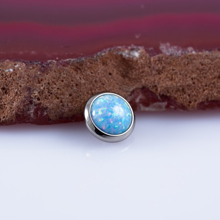 Накрутка с опалом 26 Implant Grade 1.6 мм титан