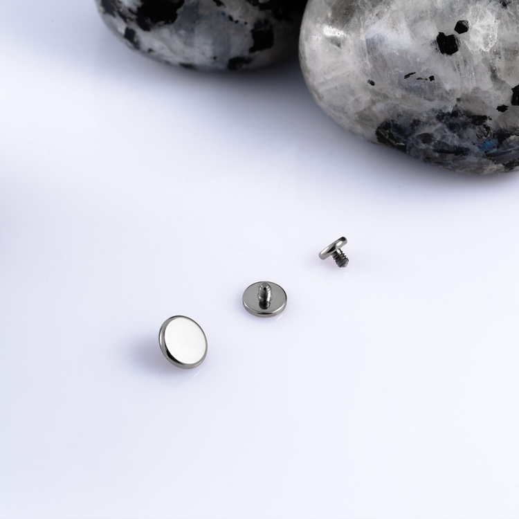Накрутка Disc Implant Grade 1.6 мм титан