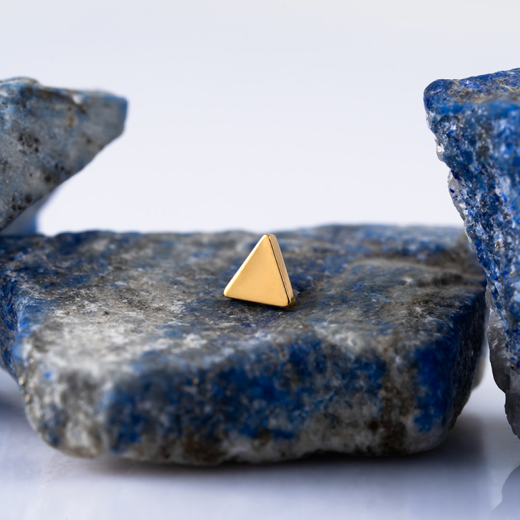 Накрутка Triangle Implant Grade 1.6 мм титан