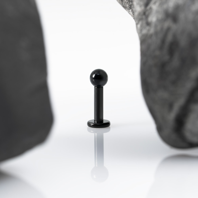 Лабрет Black Impalnt Grade  1.6 мм титан+PVD