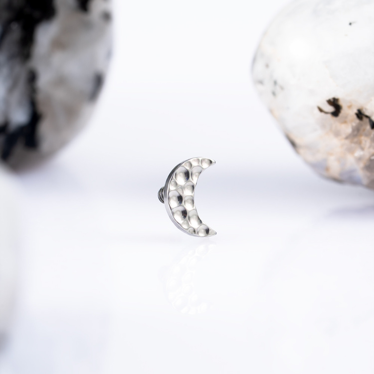 Накрутка Half Moon Implant Grade 1.6 мм титан