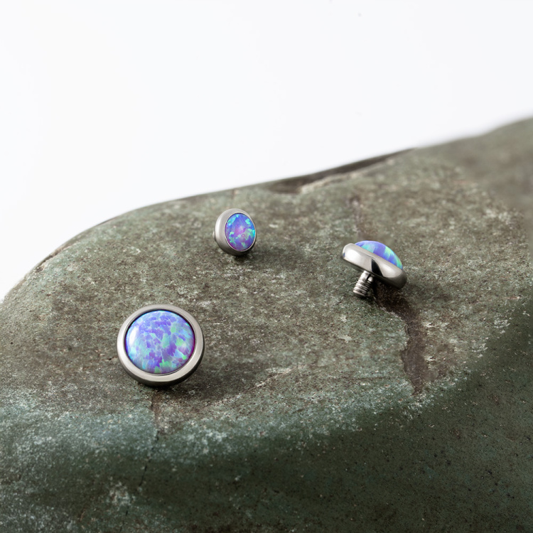 Накрутка с опалом 40 Implant Grade 1.6 мм титан Накрутка с опалом 40 Implant Grade 1.6 мм титан